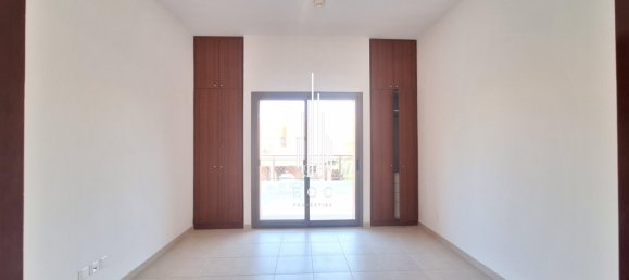 4 chambres Villa à Abu Dhabi Gate City, UAE No. 39172 13