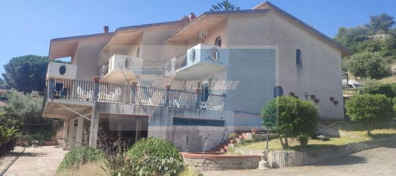 4 Schlafzimmer Villa in Augusta, Italy, Nr. 310855 4