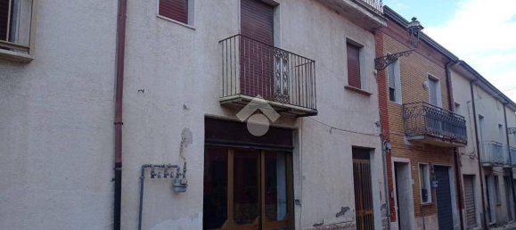 Casa de 4 dormitorios en Aiello del Sabato, Italy No. 150685 2