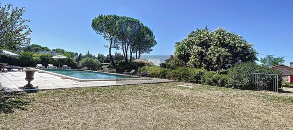 5 bedrooms Villa in Aubignan, France No. 283424 10