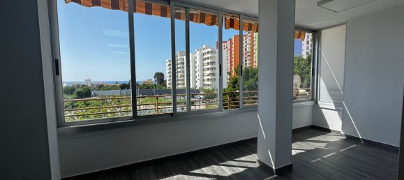 4 bedrooms Apartment in Alicante, Spain No. 149512 2
