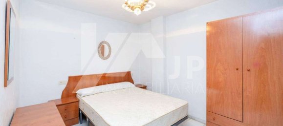 4 bedrooms Apartment in Granada, Spain No. 108823 26