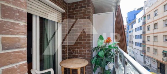 4 bedrooms Apartment in Granada, Spain No. 108823 2