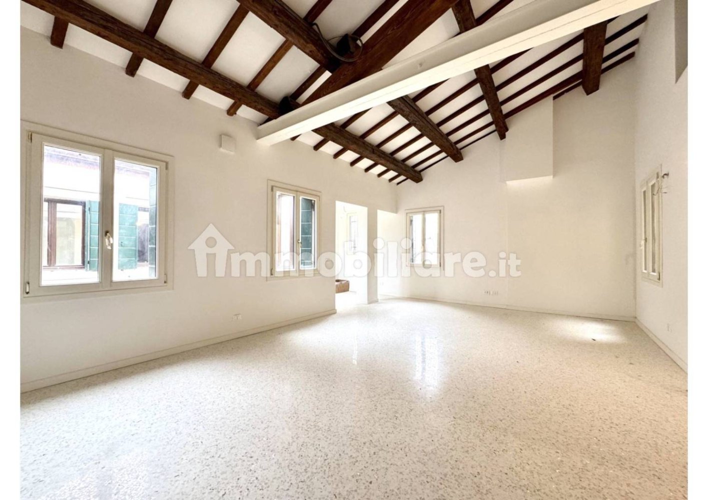 3 bedrooms Apartment in Venice, Italy No. 112723