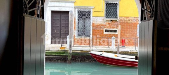 3 bedrooms Apartment in Venice, Italy No. 112723 13
