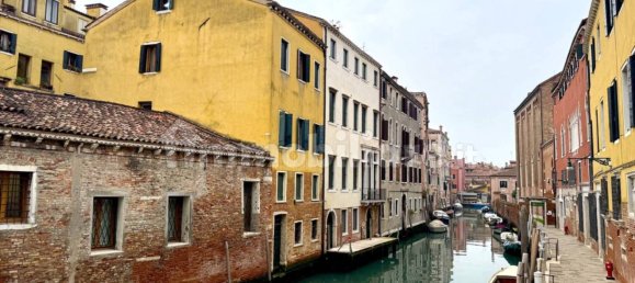 3 bedrooms Apartment in Venice, Italy No. 112723 22