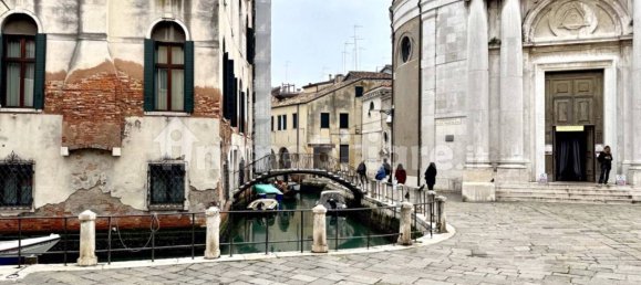 3 bedrooms Apartment in Venice, Italy No. 112723 21
