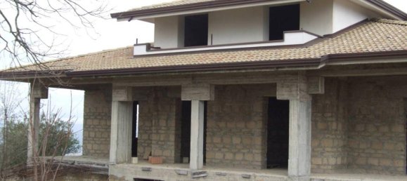 6 rooms Villa in Apice, Italy No. 35257 4