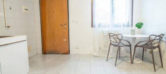 2 rooms Apartment in Bologna, Italy No. 20488 15