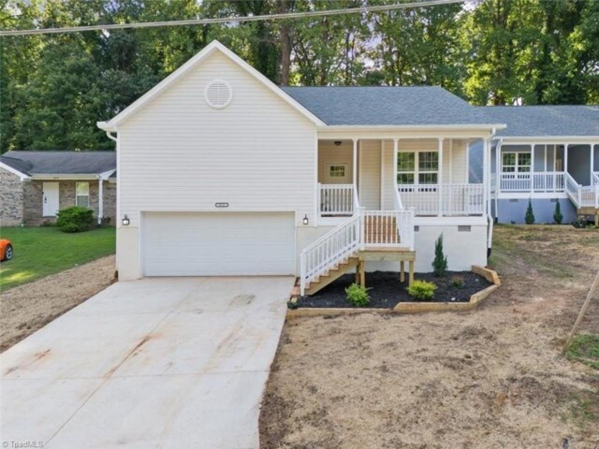 2 bedrooms House in High Point, USA No. 395210