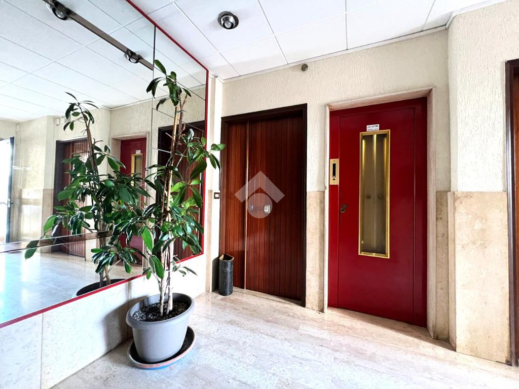 4 chambres Appartement à Mesagne, Italy No. 60506