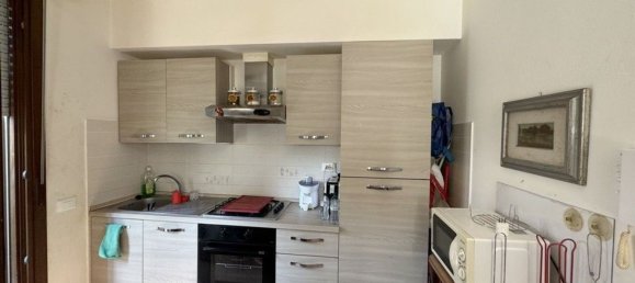 Квартира с 4 комнатами в Виареджо, Италия № 177213 6