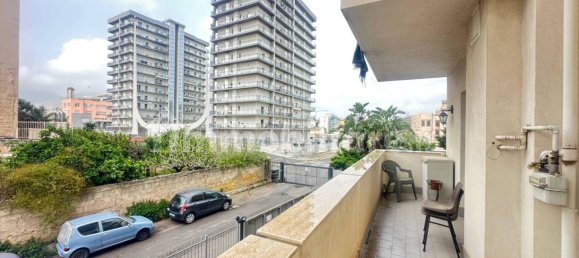 1 Schlafzimmer Wohnung in Palermo, Italy, Nr. 51025 32