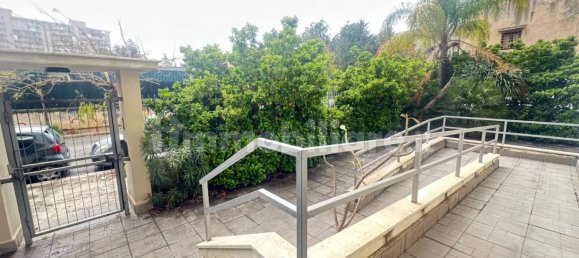 1 Schlafzimmer Wohnung in Palermo, Italy, Nr. 51025 14