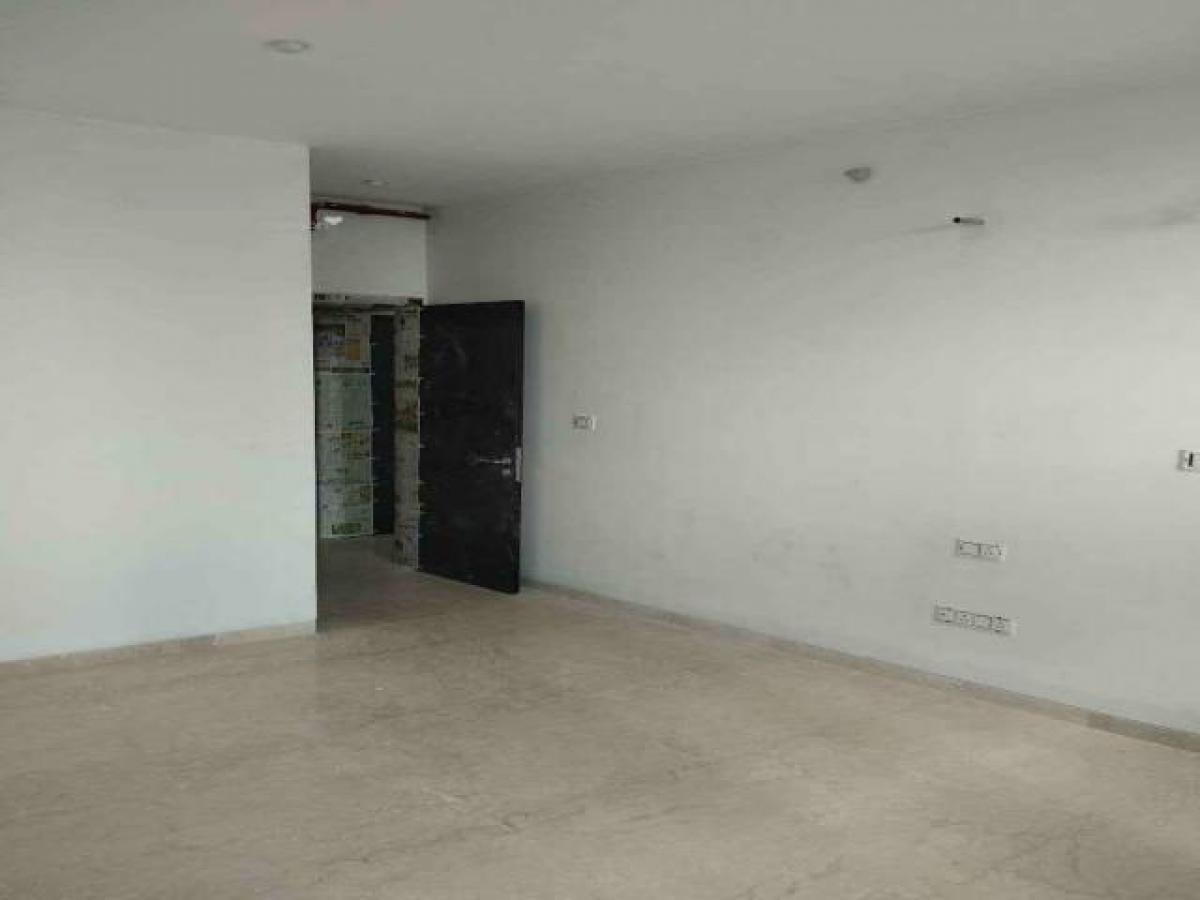 6 bedrooms House in Mumbai, India No. 42727