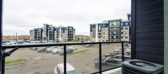 2 bedrooms Condo in Milton, Canada No. 820 11