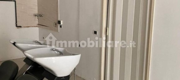 1 room Commercial property in Salò, Italy No. 288098 3