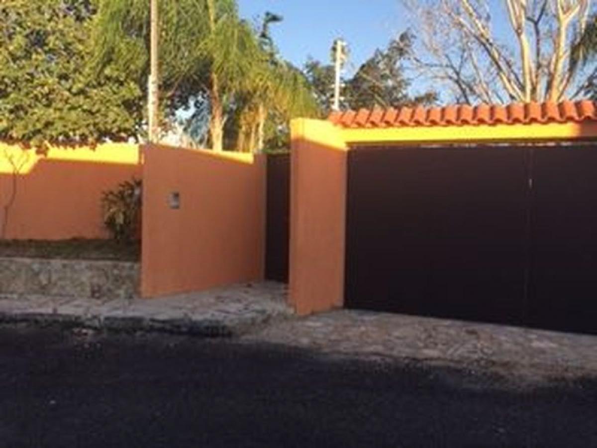 Дом с 4 спальнями в Мерида, Мексика № 33530