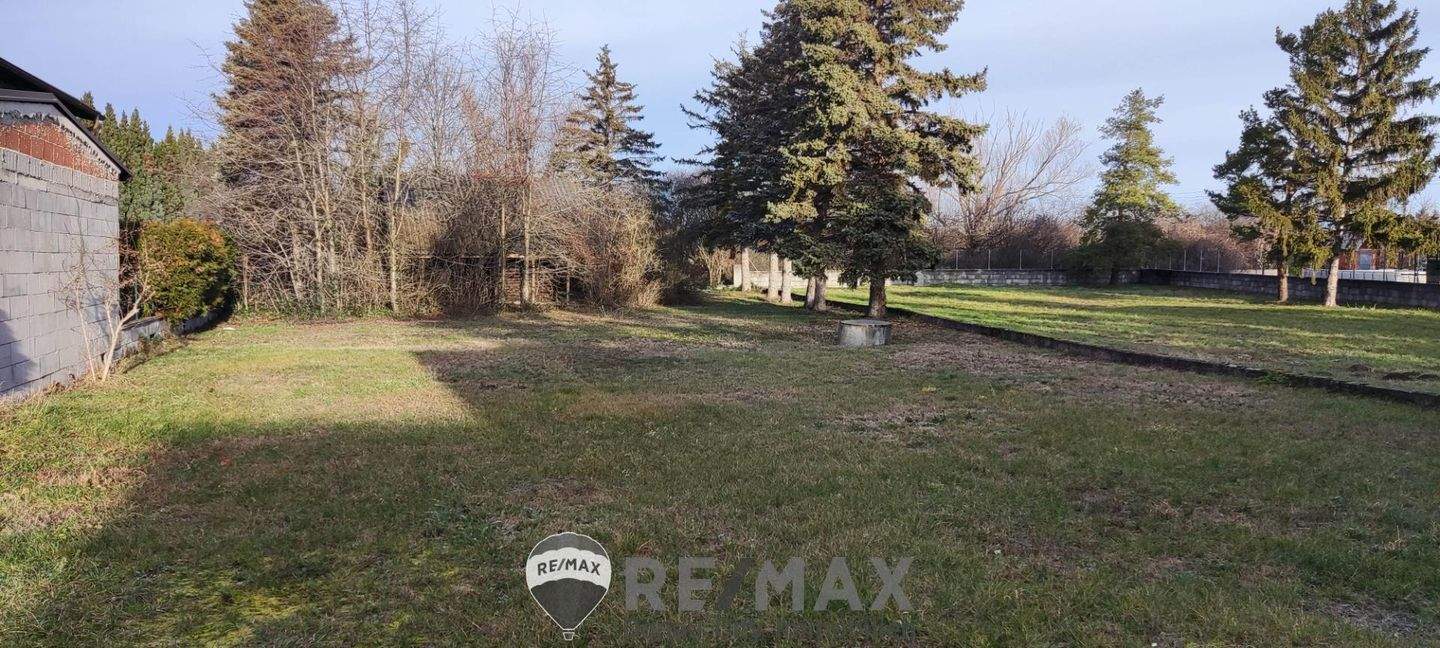  Land in Sollenau, Austria No. 76171