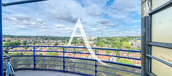 3 bedrooms Apartment in Massy, France No. 178248 5