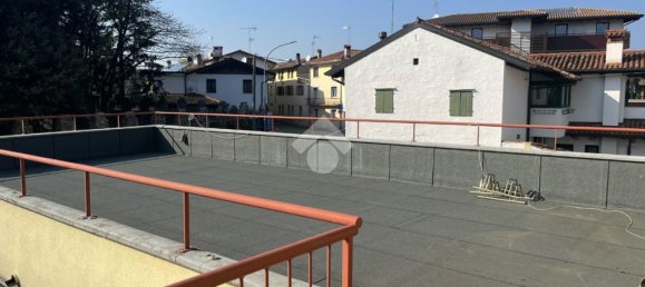 3 bedrooms House in Udine, Italy No. 141455 6