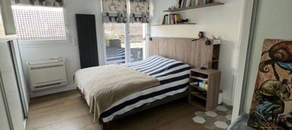 Квартира с 3 спальнями в Курбевуа, Франция № 333940 5