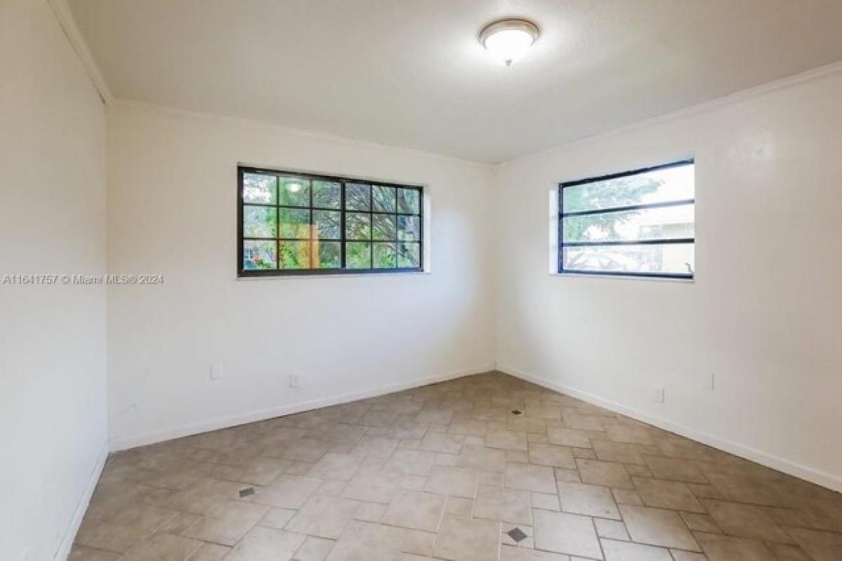 3 bedrooms House in Coral Springs, USA No. 402487