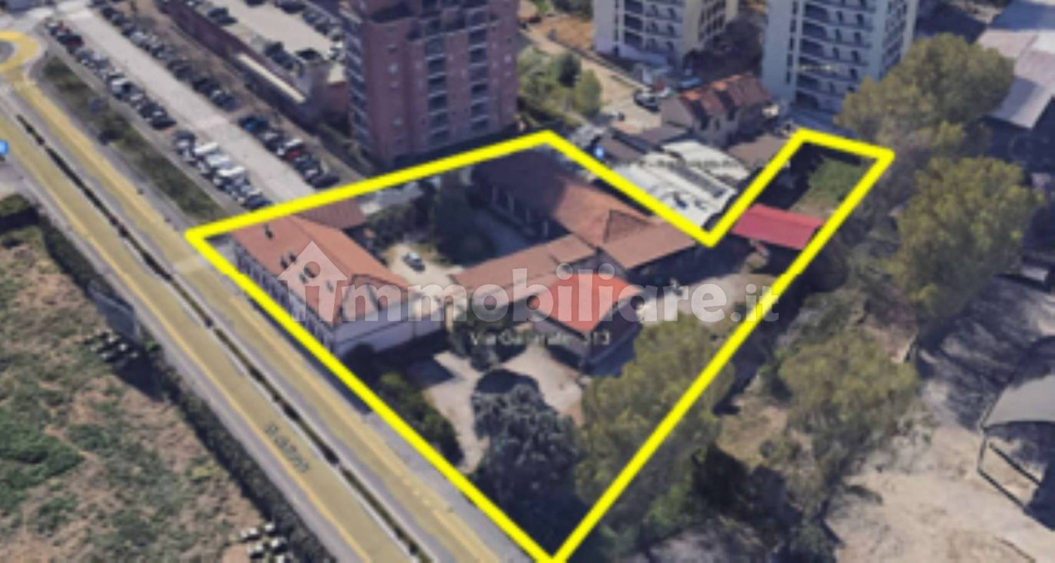 6 chambres Appartement à Milan, Italy No. 286832