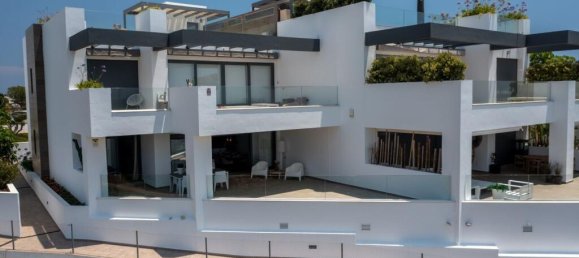 3 Schlafzimmer Wohnung in Marbella, Spain, Nr. 185673 18