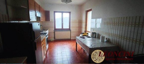 8-salle Villa à Pontremoli, Italy No. 286358 6
