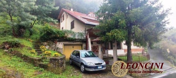 8-salle Villa à Pontremoli, Italy No. 286358 2