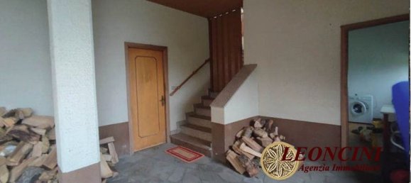 8-salle Villa à Pontremoli, Italy No. 286358 5