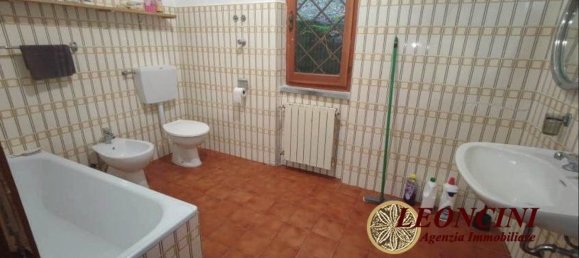 8-salle Villa à Pontremoli, Italy No. 286358 16