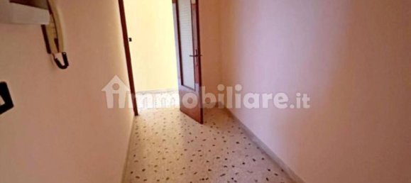 Квартира с 5 комнатами в Сан Джованни ла Пунта, Италия № 224064 2