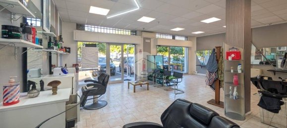 2-Zimmer Gewerbliche Immobilie in Montichiari, Italy, Nr. 273622 7