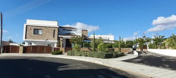 5 Schlafzimmer Villa in Erimi, Cyprus, Nr. 5425 2