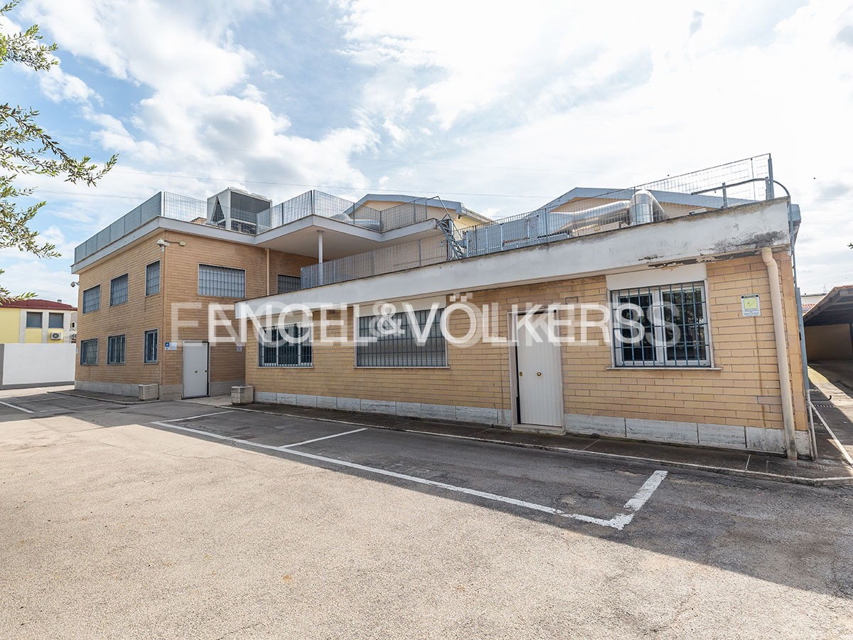 Edificio de 1 habitación en Rome, Italy No. 127366