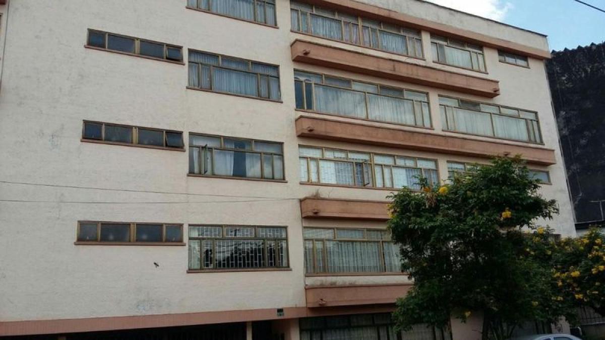 4 bedrooms House in Bogota, Colombia No. 13300