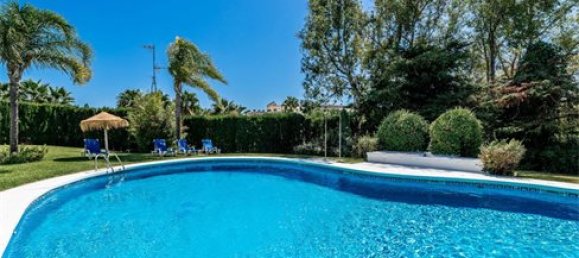 3 bedrooms Apartment in Marbella, Spain No. 23361 4