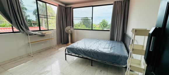 8 bedrooms House in Pattaya, Thailand No. 65235 13