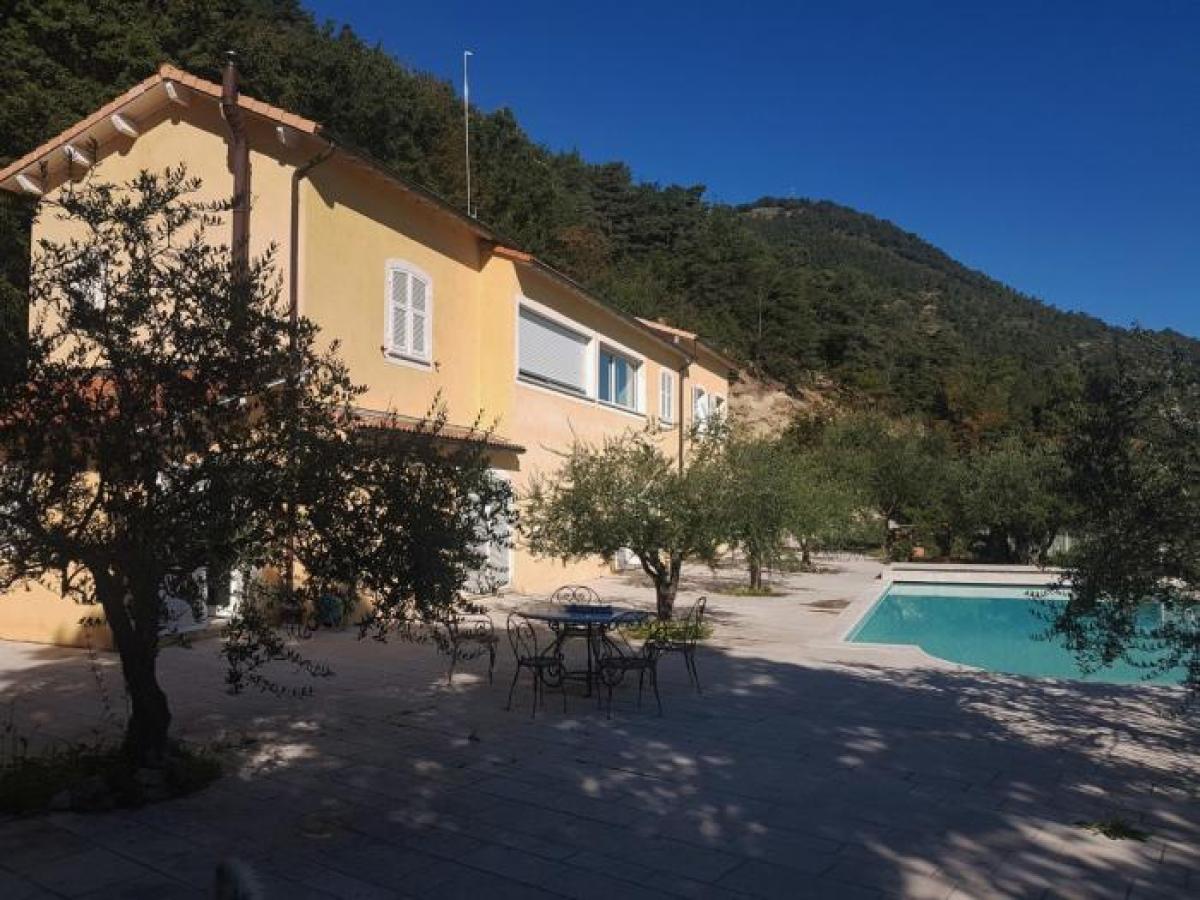 3 bedrooms Land in Sospel, France No. 21702