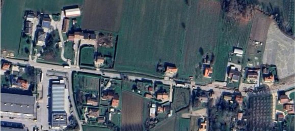 5 bedrooms House in Zero Branco, Italy No. 352933 37