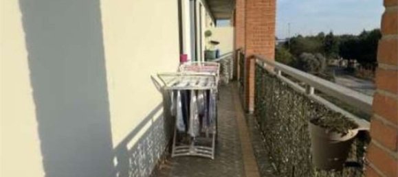 Apartamento de 3 divisões em Cardano al Campo, Italy N.º 3233 17