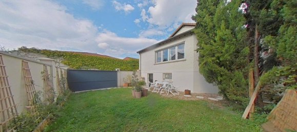 3 Schlafzimmer Haus in Carrieres-sur-Seine, France, Nr. 176742 16