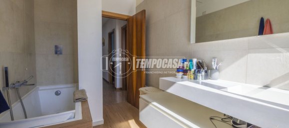 3 bedrooms Commercial property in Corridonia, Italy No. 276787 23