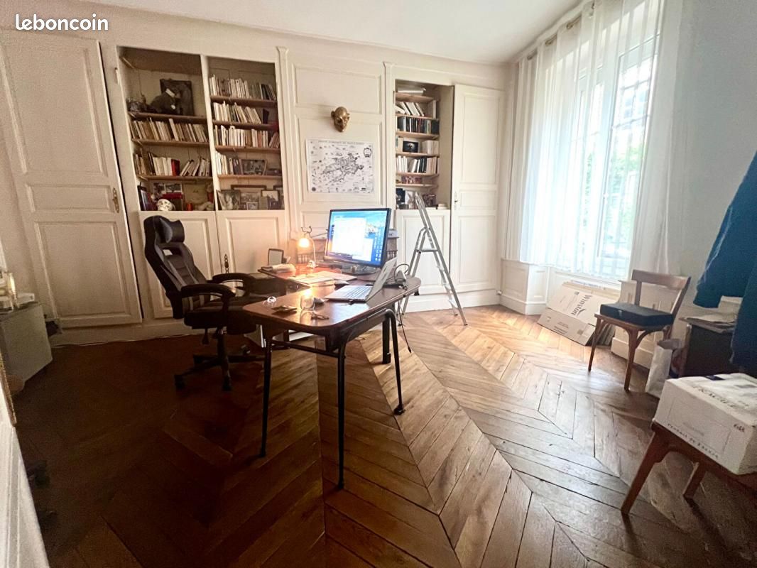 3 bedrooms House in Mondoubleau, France No. 277716