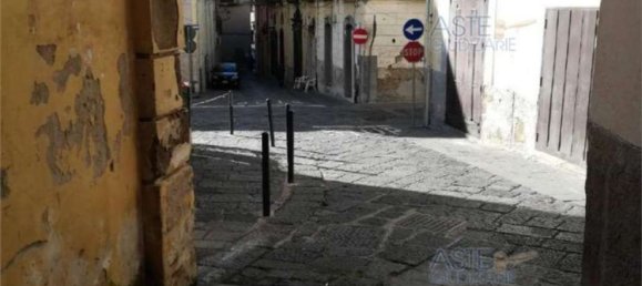 3 rooms Apartment in Sarno, Italy No. 182226 2