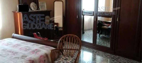 3 rooms Apartment in Sarno, Italy No. 182226 9