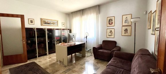 5 rooms Apartment in Venice, Italy No. 209860 19