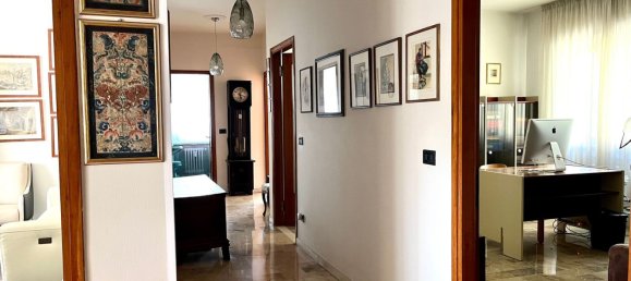5 rooms Apartment in Venice, Italy No. 209860 30